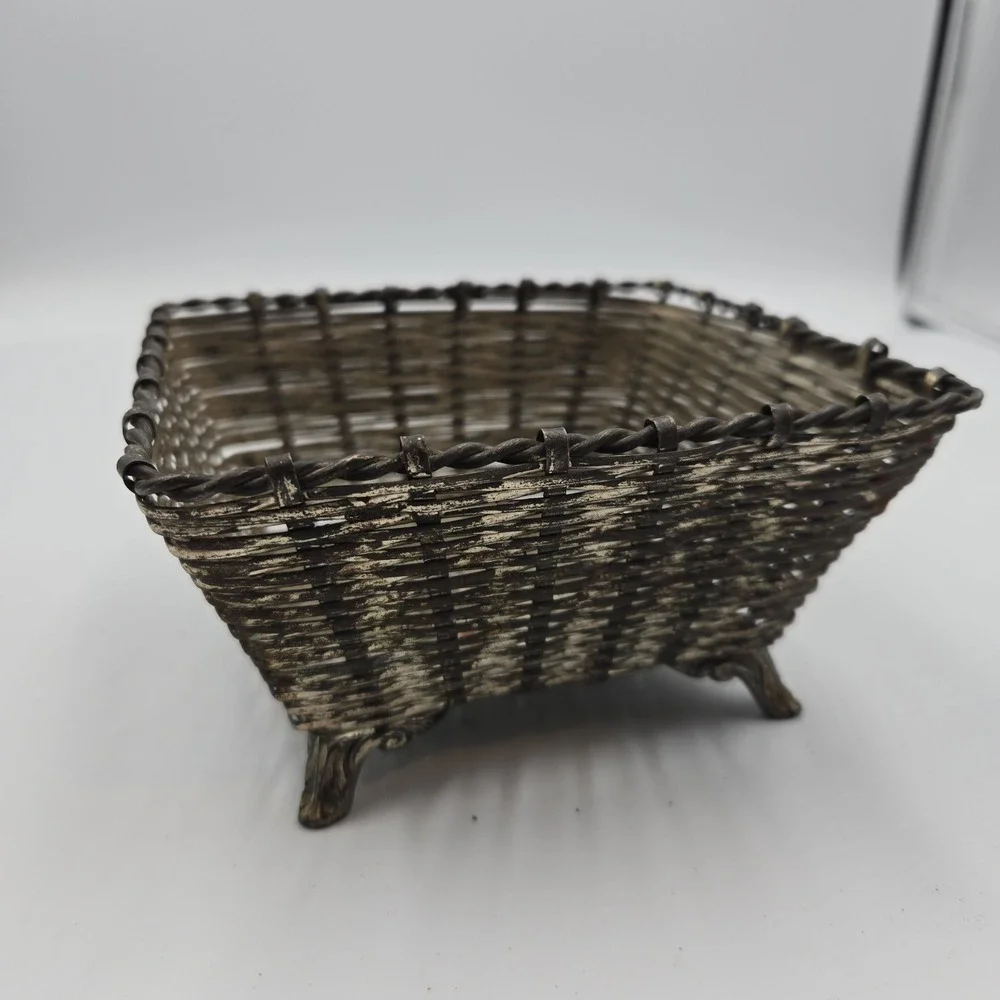 VTG Brass Square Woven‎ Basket 5.25